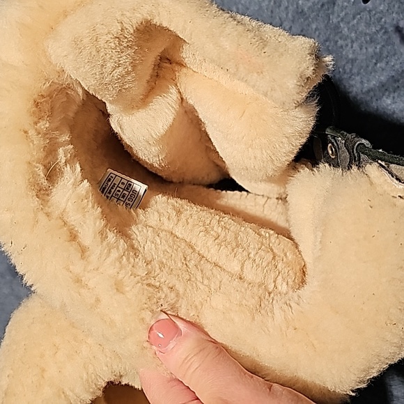 Ugg boots - Picture 4 of 4